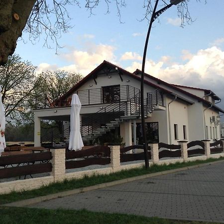 Bed and Breakfast Pod Kotwica Nowa Sol Exterior foto